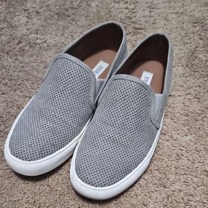 Steve Madden Gray Slip-On Shoes 7.5
